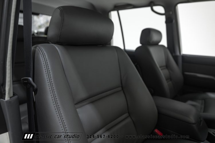 95_Toyota_Land_Cruiser_2299-139