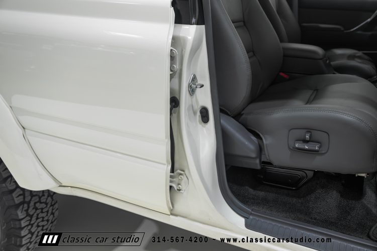 95_Toyota_Land_Cruiser_2299-141