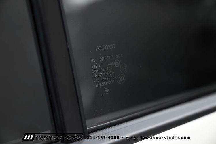 95_Toyota_Land_Cruiser_2299-181