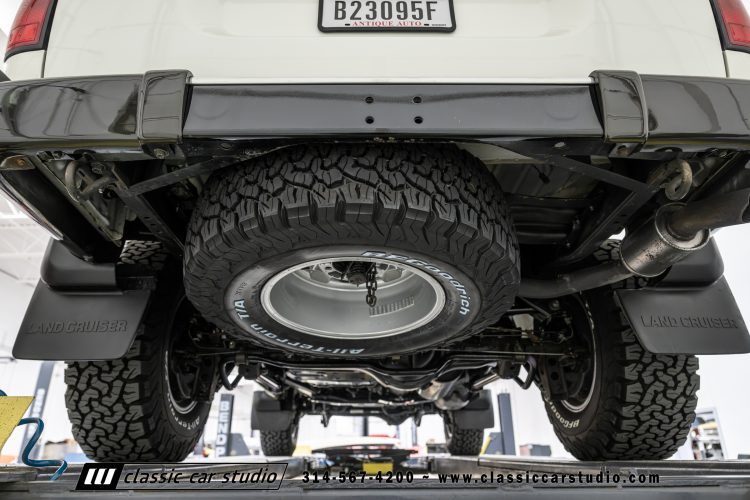 95_Toyota_Land_Cruiser_2299-213