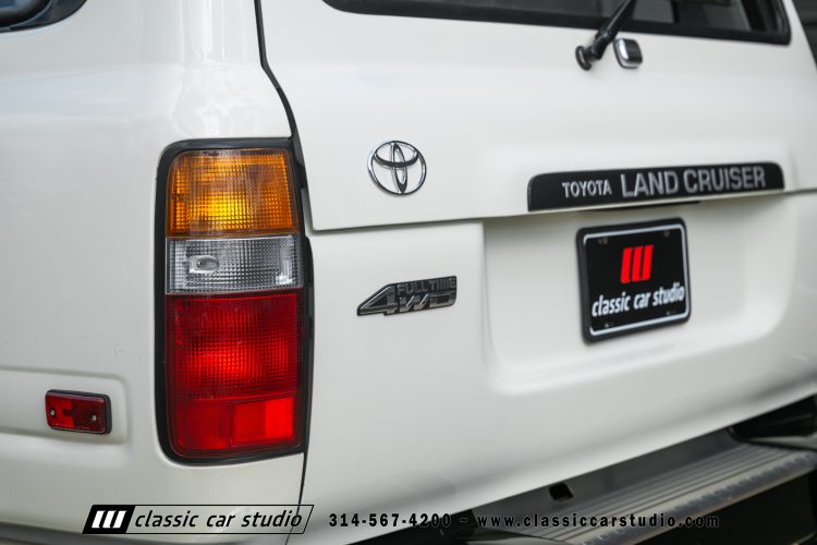 95_Toyota_Land_Cruiser_2299-226