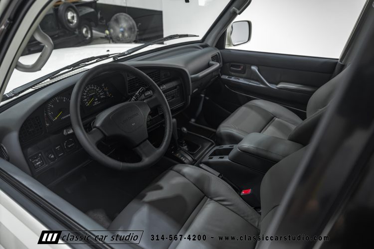 95_Toyota_Land_Cruiser_2299-30
