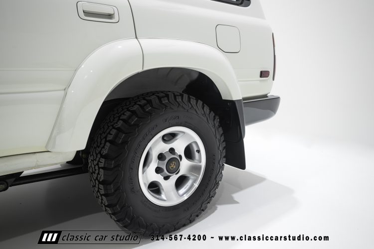 95_Toyota_Land_Cruiser_2299-37