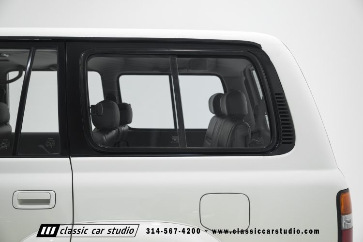 95_Toyota_Land_Cruiser_2299-40