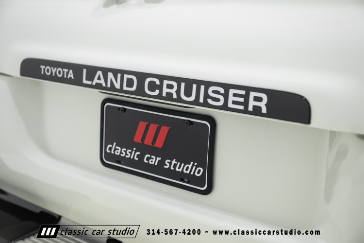 95_Toyota_Land_Cruiser_2299-58