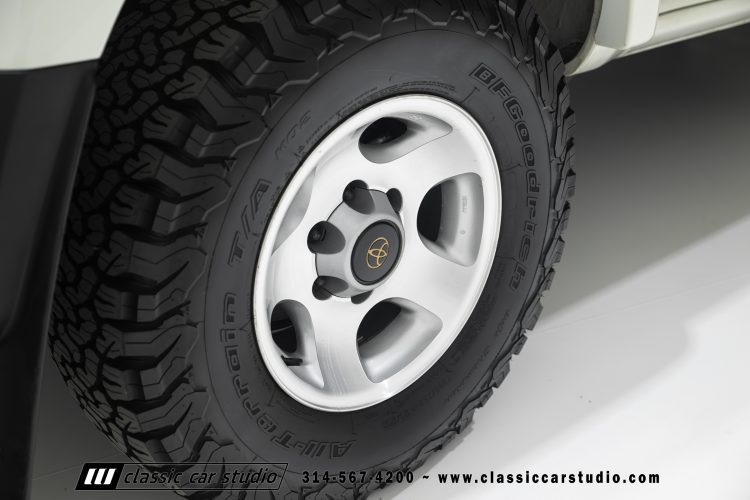 95_Toyota_Land_Cruiser_2299-63