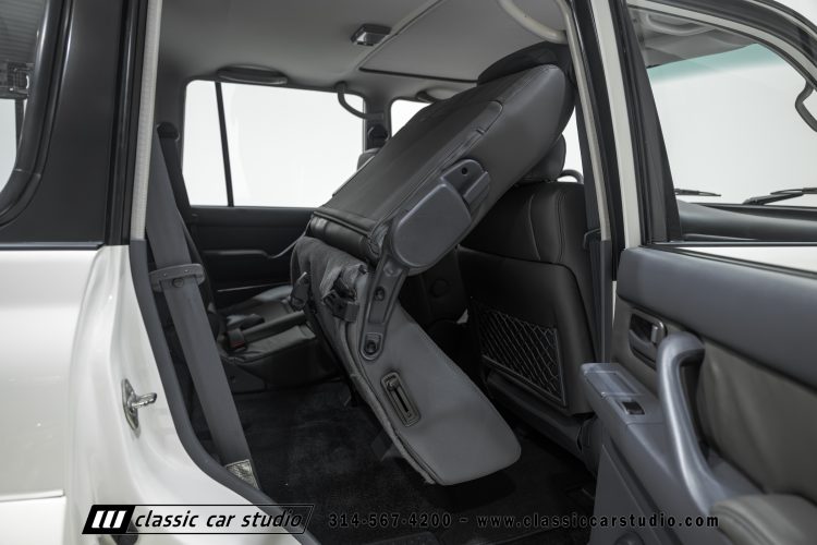 95_Toyota_Land_Cruiser_2299-74