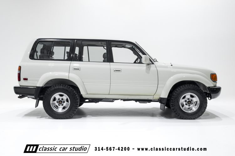 95_Toyota_Land_Cruiser_2299-75