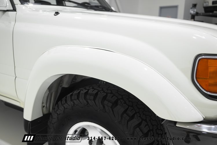 95_Toyota_Land_Cruiser_2299-84